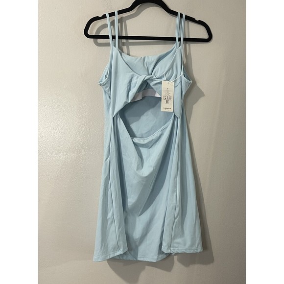 HALARA Dress Women’s Medium Blue NWT Cloudful Fabric Twisted Exercise Athleisure - Picture 7 of 8